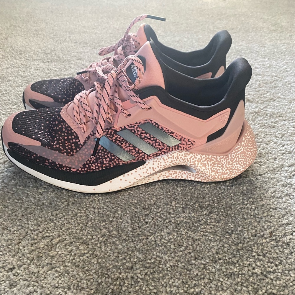 ALPHATORSION 2.0 SHOES ADIDAS in Mauve Size 8